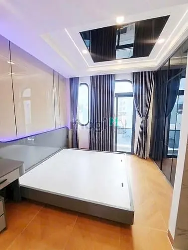 Chính Chủ Bán Gấp Nhà 4 Tầng Bình Thạnh – 5 Phòng Ngủ Rộng Rãi!