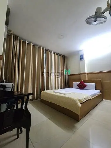 Khách Sạn Mặt Tiền Ung Văn Khiêm 105M2 8 Tầng Thang Máy Dòng Tiền Tốt