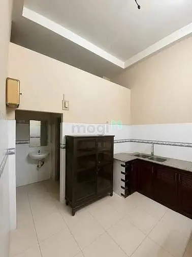 Bán Nhà Mặt Tiền Kinh 10M Sầm Uất Đường Lê Thúc Hoạch