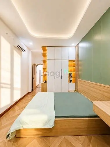 Nhà Võ Văn Tần Quận 3, 27M2 Nở Hậu, 3 Tầng Sân Thượng, Tặng Nội Thất