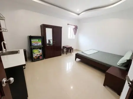 Căn Hộ Full Nội Thất – Xách Vali Vào Ở Ngay