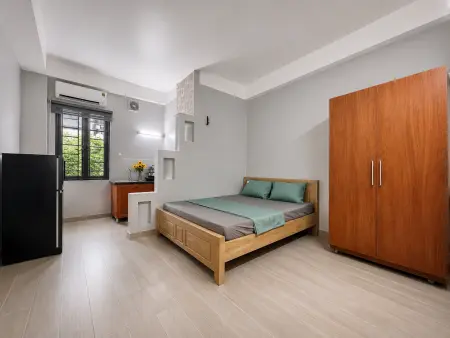 Phòng Cửa Sổ Trời - Thang Máy Nguyễn Thị Thập Chợ Tân Mỹ