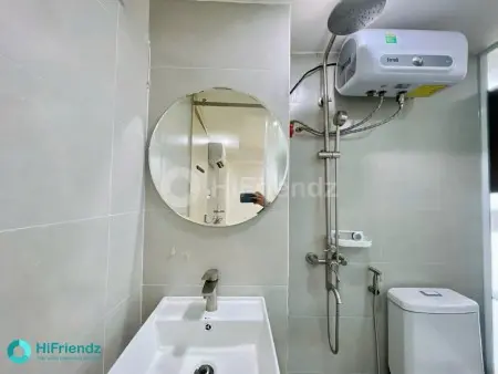 Cho Thuê Căn Hộ Dịch Vụ Ban Công Cao Cấp Tại 1066 Trường Sa, Quận 3