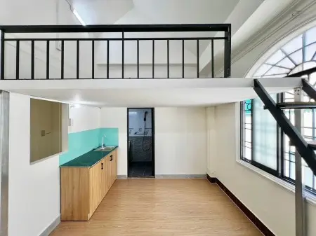 Cho Thuê Phòng Có Gác Cửa Sổ Trời Gần Đại Học Kinh Tế Ueh - Đh Bách Khoa - Đh Hoa Sen - Đh Sài Gòn