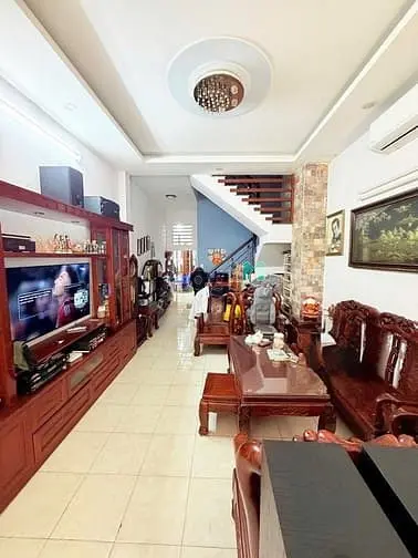 Mặt Tiền Bàu Cát - 4 Tầng 64M2 - Chỉ Hơn 12 Tỷ