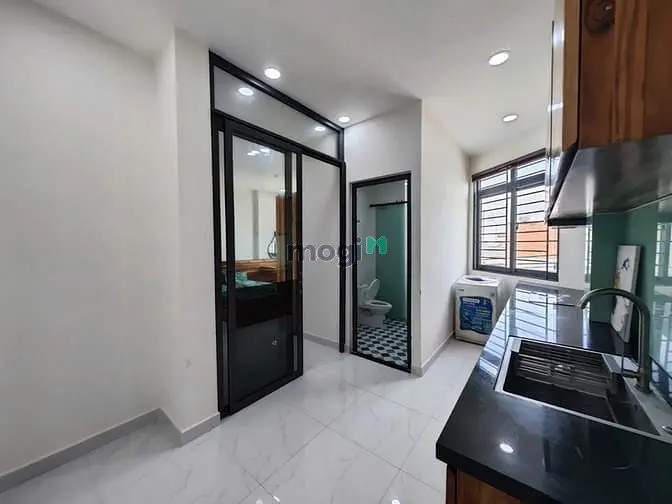 Căn Hộ Full Nội Thất Cửa Sổ, Gần Đại Học Kinh Tế, Đại Học Huflit