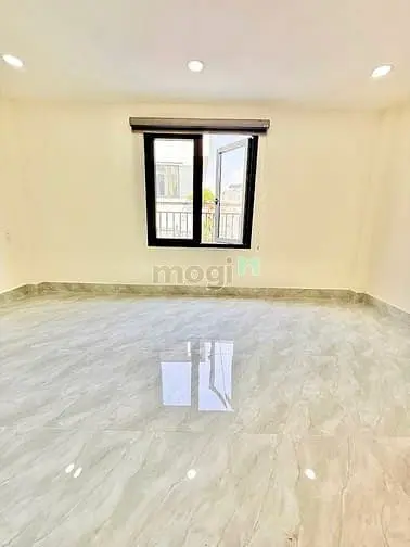 Bán Nhà Mtkd Tân Bình - Ngang 4.5M 3 Tầng - 5X Tỷ