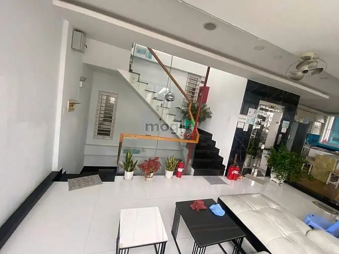Giường Ký Túc Xá Cao Cấp Phú Nhuận Chỉ Từ 1,3 Triệu/Tháng – Đầy Đủ Tiệ