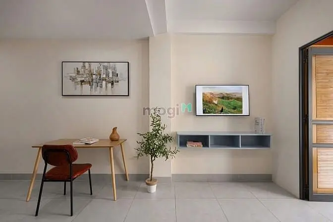 Căn Hộ 1 Phòng Ngủ Ban Công Rộng Rãi View Nhìn Xa
