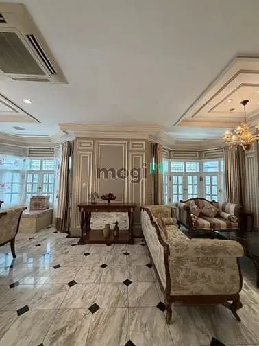 Cần B Á N G Ấ P Biệt Thự Khu Saigon Pearl 1000M2 Chỉ 300 Tỷ