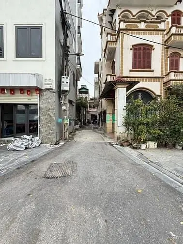 Ngọc Thuỵ Long Biên – Ô Tô – 75 M2 – 2 Tầng – Mt 4.2 M – Giá 12.4 Tỷ.