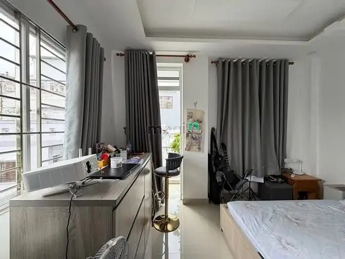 Gấp Bán, Giảm Còn 9,5 Tỷ Tl. Nhà Đẹp 5T - Ô Tô Ngủ Trong Nhà