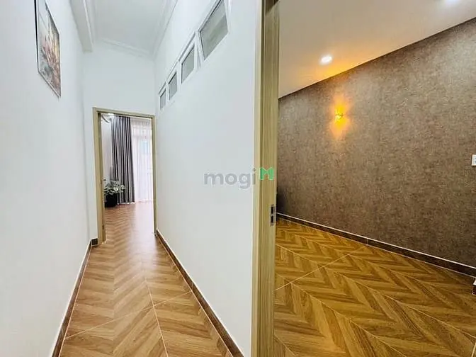Nhà Đẹp 3 Tầng Kdc Bình Hưng, 72M2, 5Pn, Vỉa Hè 3M, Xe Hơi Ngủ Nhà, 9.