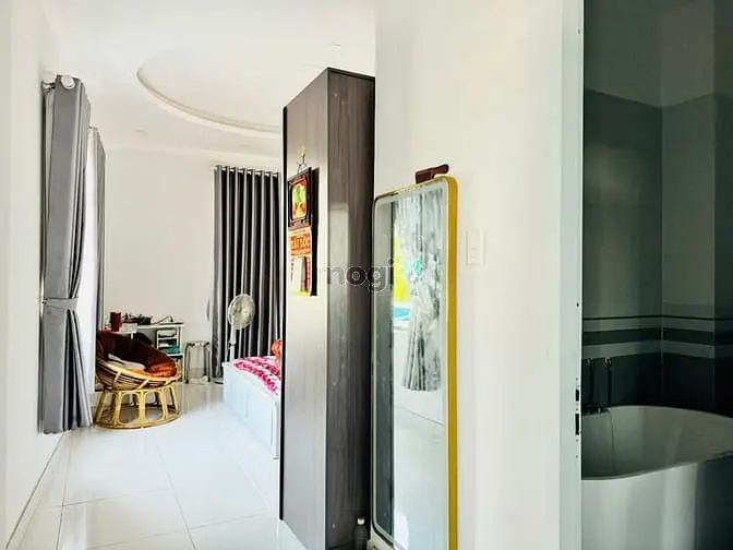 Bán Nhà Góc 2 Mặt Tiền Đường Phạm Văn Thuận 1 Trệt 3 Lầu 84M2 Giá 15Tỷ
