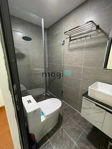 Phòng Hẻm 108 Lã Xuân Oai Gần Fpt, Hutec, Ufm Chỉ 2 Triệu 5 28M2