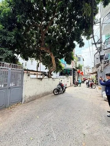 Bán Cặp Đất Đẹp (8X23) 300/28 Nguyễn Thái Sơn P4 Gò Vấp Đh Công Nghiệp