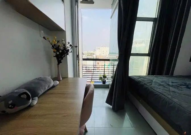 Phòng Trọ Ban Công Ngay Trung Tâm Cmt8, Gần Đh Huflit, Đh Văn Hiến