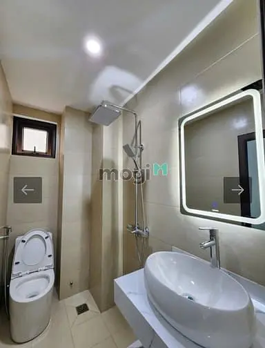 Trung Tâm Cầu Giấy -Lô Góc -40M -Ôtô Đỗ -6 Tầng Thang Máy-Ngõ Thông