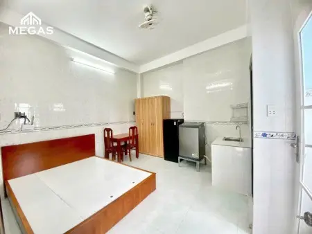 Phòng Trọ Quận 3 – Máy Giặt Riêng, Sát Vách Bách Hóa Xanh, Chợ – Gần Đh Mở, Kiến Trúc, Kinh Tế