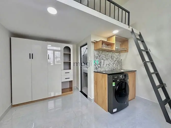 🏡 Studio Gác Lửng Full Nội Thất – Ban Công Xanh, Máy Giặt Riêng.