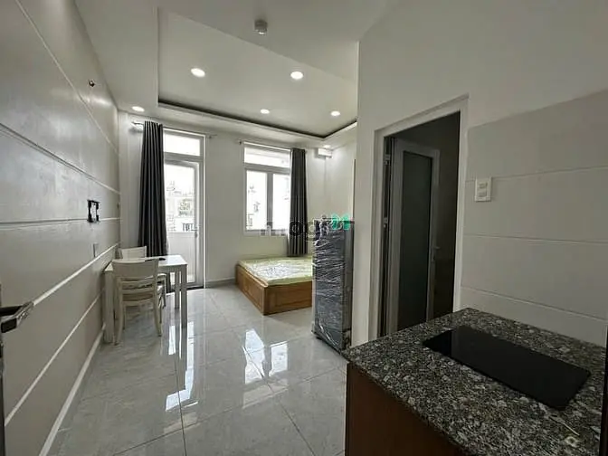 Căn Hộ Full Nt Ban Công Trung Tâm Quận 10 Gần Đh Huflit, Đh Kinh Tế