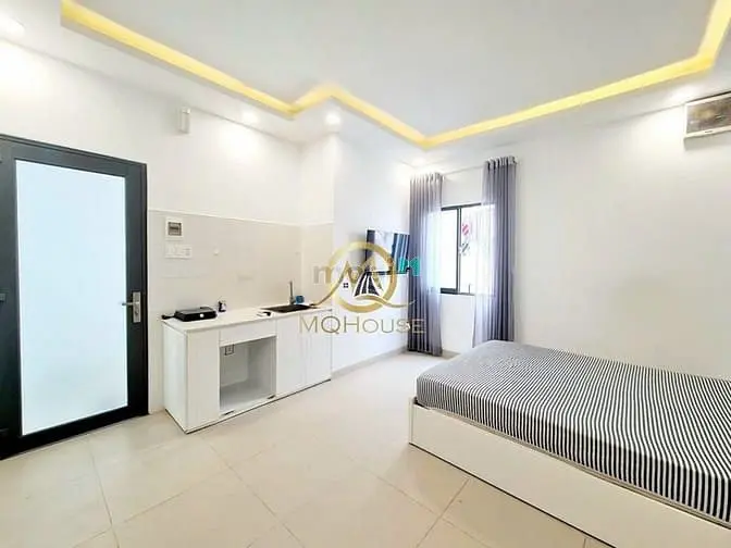 Phòng Studio Thiết Kế Sang Trọng
