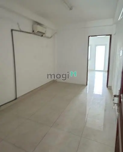 Cho Thuê Nhà Mặt Tiền Quận 3 - Võ Văn Tần - Tiện Kinh Doanh - 36 Triệu