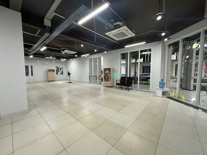 Cho Thuê Cặp Góc 3 Mặt Tiền Shophouse Sala, Dtsd 1.000M2, Gía 13.000$