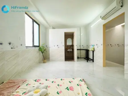 Trống Lại 1P Cửa Sổ Trời Full Nội Thất Ngay Kênh Nước Đen - Bình Long