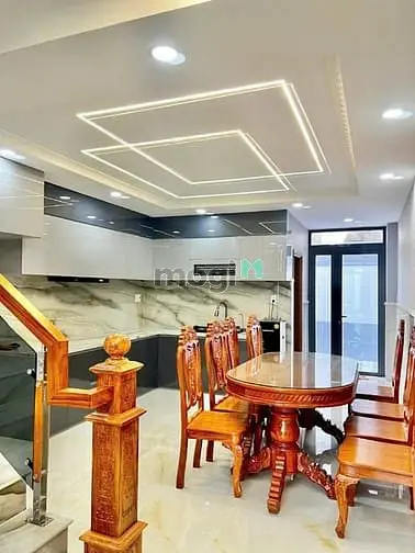 Nhà Full Nội Thất 4X25 5 Tầng 5Pn 6Wc, Đường Phan Anh
