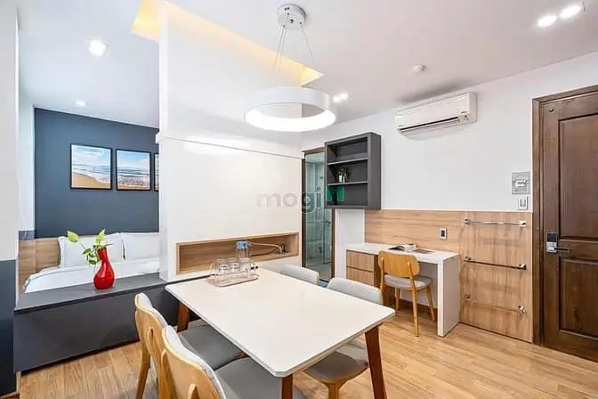 Studio Cửa Sổ Full Nội Thất Tách Bếp Ngay Nguyễn Bỉnh Khiêm Quận 1