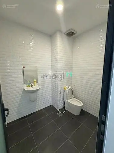 🔥Hót Cho Thuê Tòa Nhà Lương Định Của Q2, 8X20M Hầm 5 Tầng , Sàn Trống