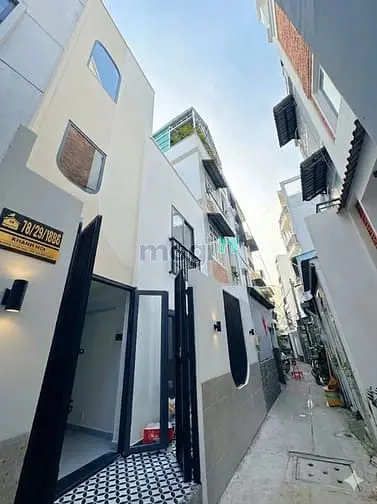 Bán Nhà 112M² Có Sẵn 68M² Thổ Cư Ngang 6.2M Giá 7.49 Tỷ Tại Quận 4