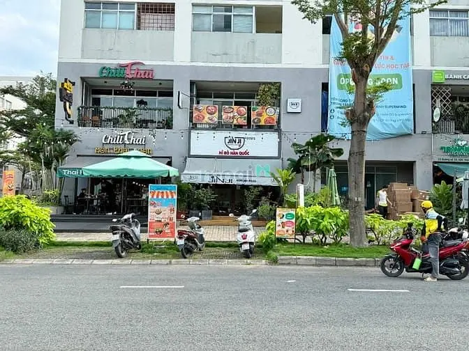 Cho Thuê Shop Phú Mỹ Hưng Mặt Tiền Đường Số 10 Chung Cư Star Hill