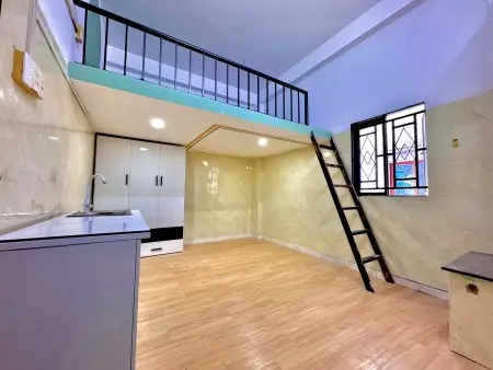 Phòng Trọ Có Gác Ở Được Nhiều Người Ngay Sân Bay