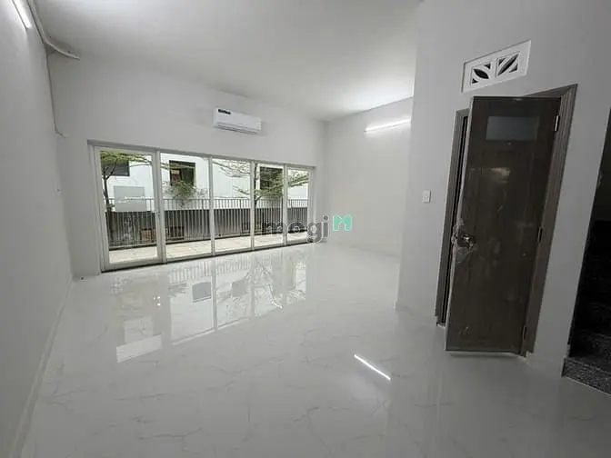 Cho Thuê Căn Shophouse 2Mt Saritown Sala, Dtsd 500M2, 145Tr( Bao Vat)