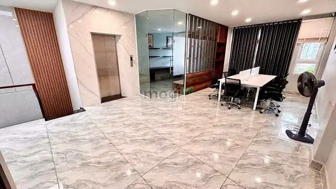 The Peak Garden - 600 Nguyễn Lương Bằng Quận 7 Cho Thuê 5Pn Giá 50Tr/