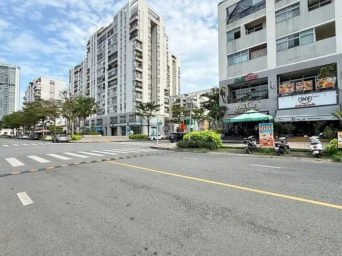Cho Thuê Shop Phú Mỹ Hưng Mặt Tiền Đường Số 10 Chung Cư Star Hill