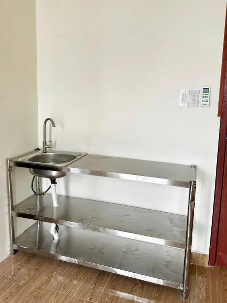 Phòng Mới Sạch Sẽ Có Ban Công. Full Nội Thất Giá Tốt