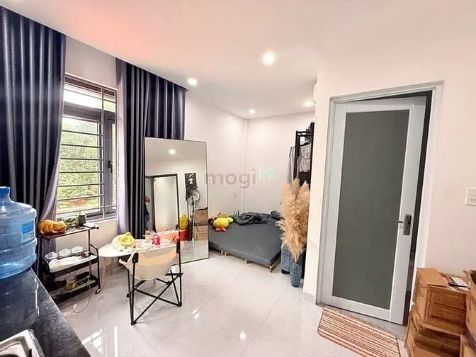 Hơn 9 Tỷ - 4 Tầng 100M2 9 Phòng Nguyễn Văn Quá- Đông Hưng Thuận Q12