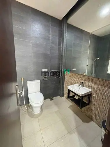 ⭕️Hót! Cho Thuê Biệt Thự 305M2, Sân Vườn View 3 Mặt Thoáng, 4Pn Giá Tố