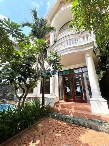 🔥Siêu Biệt Thự View Công Viên, Hồ Bơi, Sân Vườn, Bảo Vệ 24/7 Chỉ 4000
