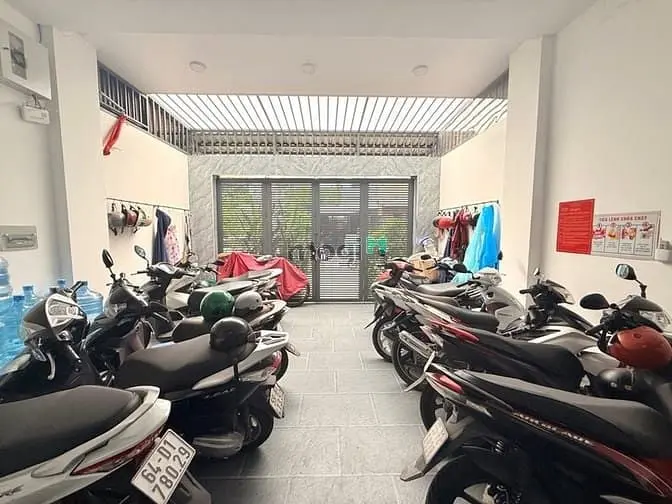Hơn 9 Tỷ - 4 Tầng 100M2 9 Phòng Nguyễn Văn Quá- Đông Hưng Thuận Q12