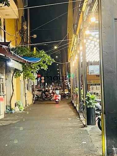 Nhà Mới Đẹp - Nguyễn Thị Minh Khai Quận 3 - 36M2 3 Tầng - 7 Tỷ 6