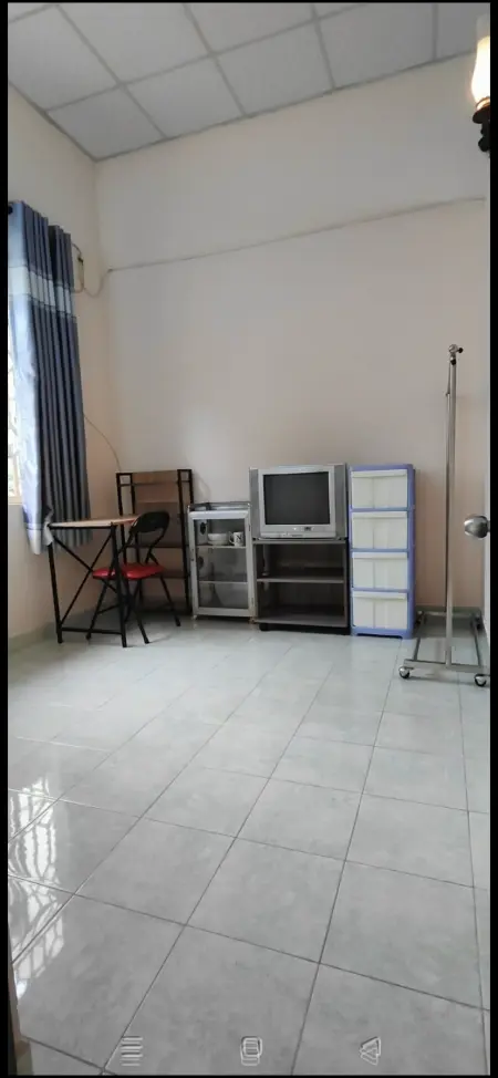 Phòng Cho Thuê Danh Cho Nữ F8Q10