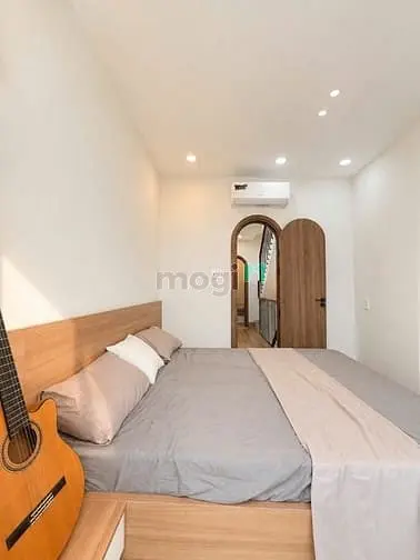 Bán Nhà Quận 5 - Hẻm 3M - Full Nội Thất - 6 Tỷ 75