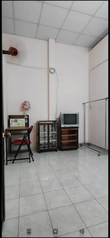 Phòng Cho Thuê Danh Cho Nữ F8Q10