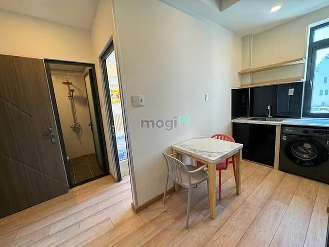 Studio 2 Pn Cửa Sổ Thang Máy Full Nội Thất Bảo Vệ 24/7 Phan Xích Long