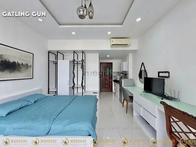 Studio Balcony Thang Máy Full Nội Thất Ngay Hai Bà Trưng