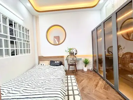Cho Thuê Phòng Tách Bếp 5' Qua Đại Học Kinh Tế - Đh Hoa Sen - Đh Sư Phạm - Đh Bách Khoa - Đh Sài Gòn